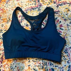 ZYIA Sports Bra (Medium)